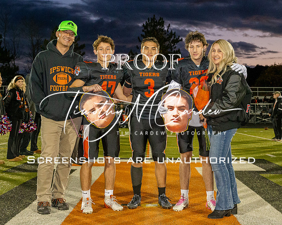 Ipswich Football vs Amesbury Senior Night 2025_2025-10-24_06-06-58_IM1D2717_@TimCardew_2025