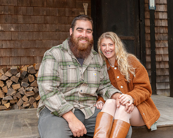 Hannah Weagle & Marc Morin Engagement Shoot_2025-11-09_10-30-38_IM1D3010_@TimCardew_2025