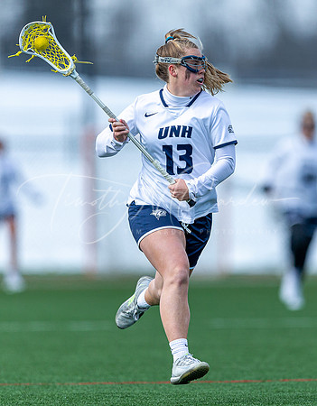 University of New Hampshire vs #25 University of Connecticut Women’s Lacrosse Game 2022_2022-02-27_02-14-29_AB5W3551_@TimCardew_2022