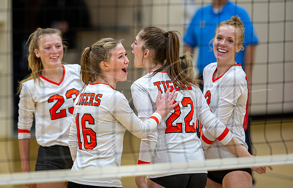 Ipswich vs Advanced Math & Science Girls HS Volleyball Game 2022 D4 Round of 16_2022-11-08_06-23-57_DT7T6551_@TimCardew_2022