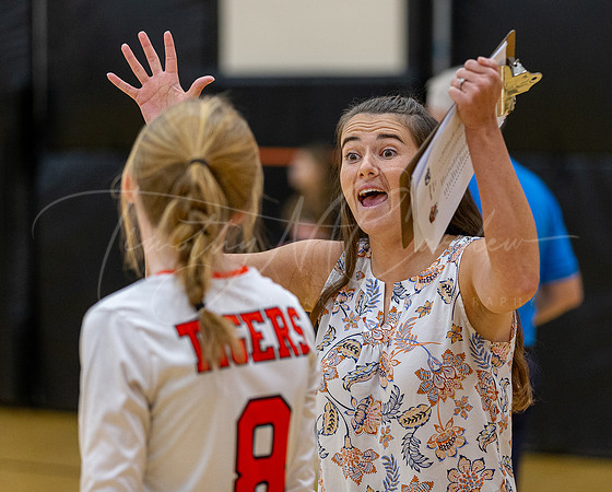Ipswich vs Advanced Math & Science Girls HS Volleyball Game 2022 D4 Round of 16_2022-11-08_07-23-20_AB5W4035_@TimCardew_2022