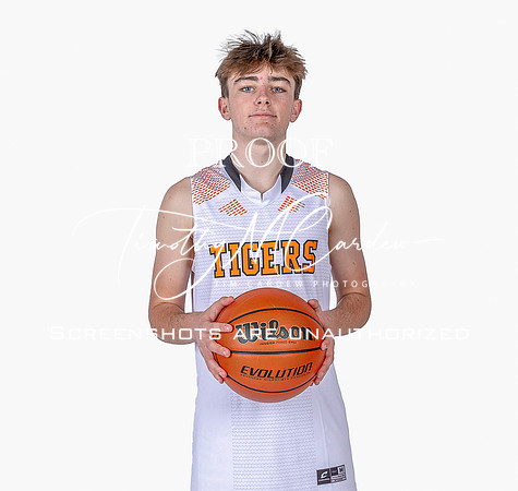 Ipswich HS Boys Basketball 2026 Media Day_2025-12-07_12-59-27_1K7A8322_@TimCardew_2025-Edit