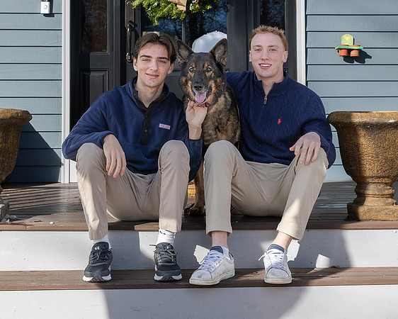 Carusi Christmas Picture 2025_2025-12-28_11-37-24_1K7A9932_@TimCardew_2025