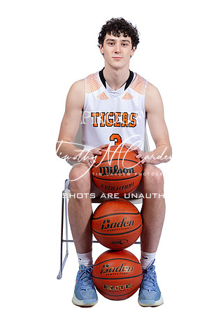 Ipswich HS Boys Basketball 2025 Media Day_2025-01-09_04-57-02_DT7T9149_@TimCardew_2025-Edit