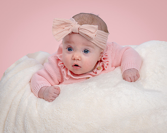 Willow 3-Months Portraits Jan 2026_2026-01-10_05-58-14_1K7A1420_@TimCardew_2026-Edit