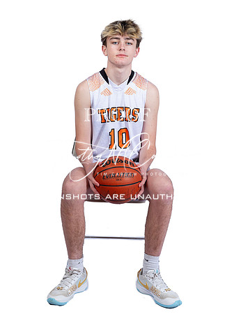 Ipswich HS Boys Basketball 2025 Media Day_2025-01-09_04-04-06_DT7T8358_@TimCardew_2025-Edit