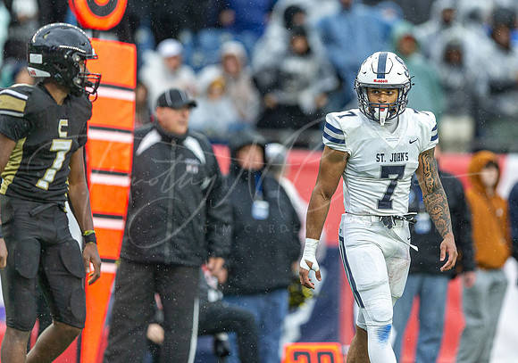 St. John’s Prep Football vs Springfield Central MA D1 Super Bowl 2022_2022-12-03_01-09-24_DT7T1832_@TimCardew_2022