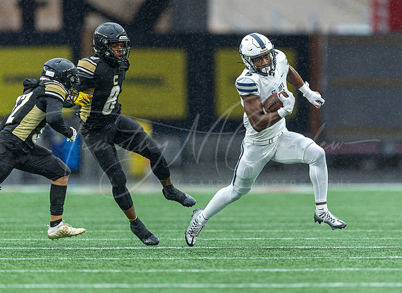 St. John’s Prep Football vs Springfield Central MA D1 Super Bowl 2022_2022-12-03_12-42-43_DT7T1210_@TimCardew_2022