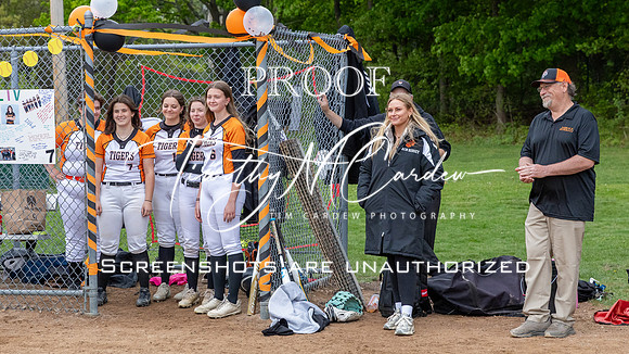 Ipswich vs Hamilton-Wenham Girls HS Varsity Softball Game 2026_2026-05-13_05-41-38_311A6986_@TimCardew_2026