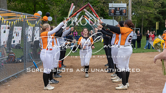Ipswich vs Hamilton-Wenham Girls HS Varsity Softball Game 2026_2026-05-13_05-43-51_311A7012_@TimCardew_2026