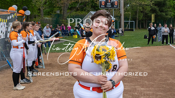 Ipswich vs Hamilton-Wenham Girls HS Varsity Softball Game 2026_2026-05-13_05-44-38_311A7023_@TimCardew_2026