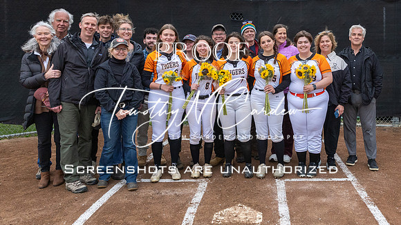 Ipswich vs Hamilton-Wenham Girls HS Varsity Softball Game 2026_2026-05-13_05-46-34_311A7046_@TimCardew_2026