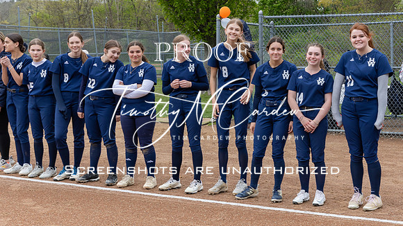 Ipswich vs Hamilton-Wenham Girls HS Varsity Softball Game 2026_2026-05-13_05-47-16_311A7066_@TimCardew_2026