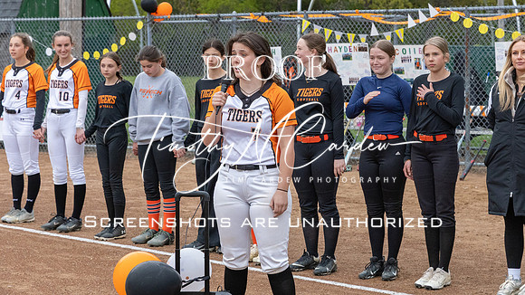 Ipswich vs Hamilton-Wenham Girls HS Varsity Softball Game 2026_2026-05-13_05-47-47_311A7073_@TimCardew_2026