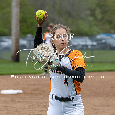 Ipswich vs Hamilton-Wenham Girls HS Varsity Softball Game 2026_2026-05-13_05-53-24_311A7101_@TimCardew_2026