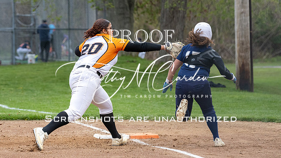 Ipswich vs Hamilton-Wenham Girls HS Varsity Softball Game 2026_2026-05-13_06-01-16_311A7132_@TimCardew_2026