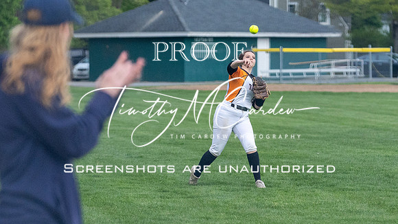 Ipswich vs Hamilton-Wenham Girls HS Varsity Softball Game 2026_2026-05-13_06-28-45_311A7204_@TimCardew_2026
