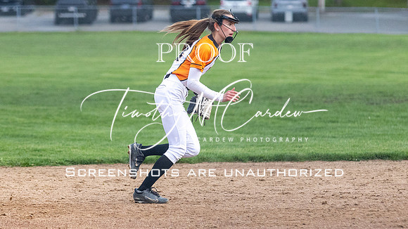 Ipswich vs Hamilton-Wenham Girls HS Varsity Softball Game 2026_2026-05-13_06-29-39_311A7218_@TimCardew_2026