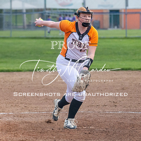 Ipswich vs Hamilton-Wenham Girls HS Varsity Softball Game 2026_2026-05-13_06-31-12_311A7247_@TimCardew_2026