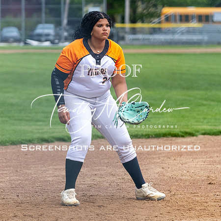 Ipswich vs Hamilton-Wenham Girls HS Varsity Softball Game 2026_2026-05-13_06-32-07_311A7261_@TimCardew_2026