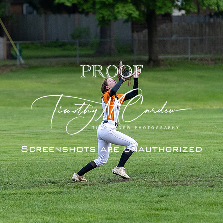 Ipswich vs Hamilton-Wenham Girls HS Varsity Softball Game 2026_2026-05-13_06-40-00_311A7329_@TimCardew_2026