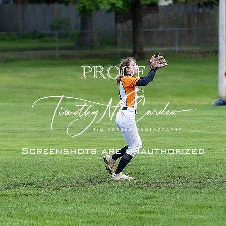 Ipswich vs Hamilton-Wenham Girls HS Varsity Softball Game 2026_2026-05-13_06-40-01_311A7334_@TimCardew_2026