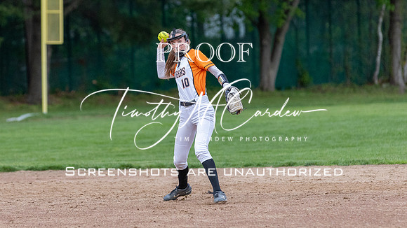 Ipswich vs Hamilton-Wenham Girls HS Varsity Softball Game 2026_2026-05-13_07-07-09_311A7402_@TimCardew_2026