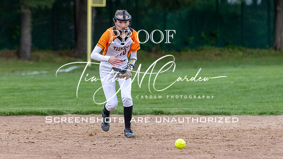 Ipswich vs Hamilton-Wenham Girls HS Varsity Softball Game 2026_2026-05-13_07-07-22_311A7451_@TimCardew_2026