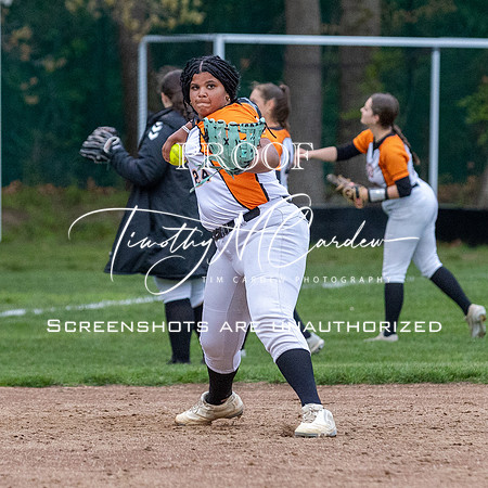 Ipswich vs Hamilton-Wenham Girls HS Varsity Softball Game 2026_2026-05-13_07-07-43_311A7519_@TimCardew_2026
