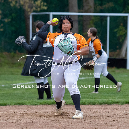 Ipswich vs Hamilton-Wenham Girls HS Varsity Softball Game 2026_2026-05-13_07-07-43_311A7521_@TimCardew_2026