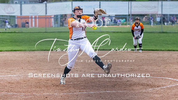 Ipswich vs Hamilton-Wenham Girls HS Varsity Softball Game 2026_2026-05-13_07-09-16_311A7544_@TimCardew_2026