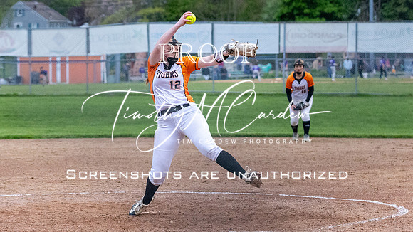 Ipswich vs Hamilton-Wenham Girls HS Varsity Softball Game 2026_2026-05-13_07-09-16_311A7545_@TimCardew_2026