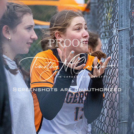 Ipswich vs Hamilton-Wenham Girls HS Varsity Softball Game 2026_2026-05-13_07-09-45_311A7585_@TimCardew_2026