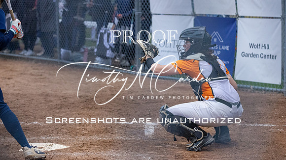 Ipswich vs Hamilton-Wenham Girls HS Varsity Softball Game 2026_2026-05-13_07-10-15_311A7612_@TimCardew_2026