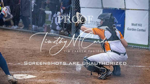 Ipswich vs Hamilton-Wenham Girls HS Varsity Softball Game 2026_2026-05-13_07-10-15_311A7613_@TimCardew_2026