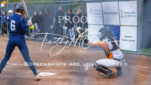 Ipswich vs Hamilton-Wenham Girls HS Varsity Softball Game 2026_2026-05-13_07-10-31_311A7631_@TimCardew_2026