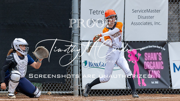 Ipswich vs Hamilton-Wenham Girls HS Varsity Softball Game 2026_2026-05-13_06-04-25_1K7A7929_@TimCardew_2026