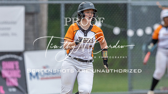 Ipswich vs Hamilton-Wenham Girls HS Varsity Softball Game 2026_2026-05-13_06-05-21_1K7A7946_@TimCardew_2026