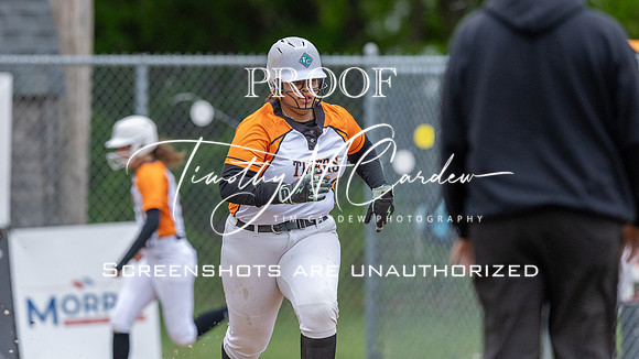 Ipswich vs Hamilton-Wenham Girls HS Varsity Softball Game 2026_2026-05-13_06-06-06_1K7A7980_@TimCardew_2026