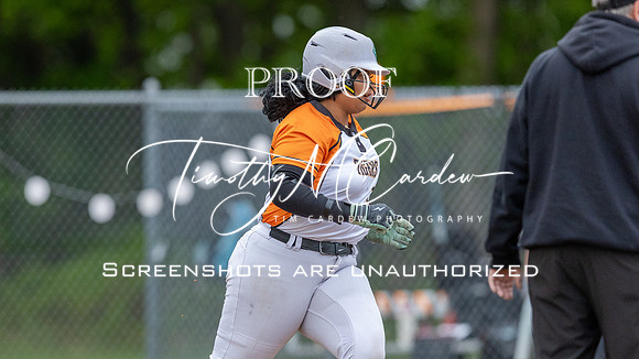 Ipswich vs Hamilton-Wenham Girls HS Varsity Softball Game 2026_2026-05-13_06-07-25_1K7A8016_@TimCardew_2026