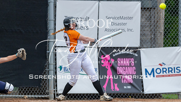 Ipswich vs Hamilton-Wenham Girls HS Varsity Softball Game 2026_2026-05-13_06-07-46_1K7A8024_@TimCardew_2026