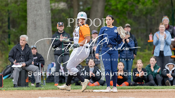 Ipswich vs Hamilton-Wenham Girls HS Varsity Softball Game 2026_2026-05-13_06-07-54_1K7A8039_@TimCardew_2026
