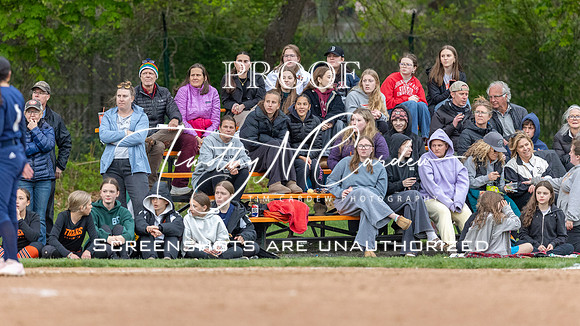 Ipswich vs Hamilton-Wenham Girls HS Varsity Softball Game 2026_2026-05-13_06-08-04_1K7A8050_@TimCardew_2026