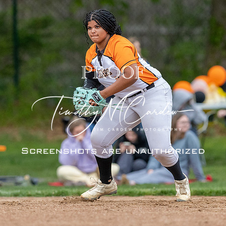 Ipswich vs Hamilton-Wenham Girls HS Varsity Softball Game 2026_2026-05-13_06-10-10_1K7A8105_@TimCardew_2026