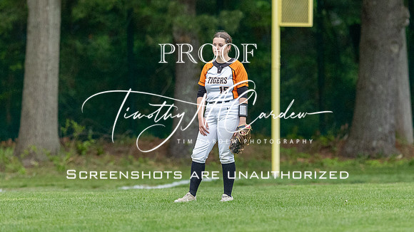 Ipswich vs Hamilton-Wenham Girls HS Varsity Softball Game 2026_2026-05-13_06-12-18_1K7A8165_@TimCardew_2026