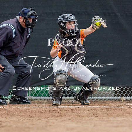 Ipswich vs Hamilton-Wenham Girls HS Varsity Softball Game 2026_2026-05-13_06-12-38_1K7A8171_@TimCardew_2026