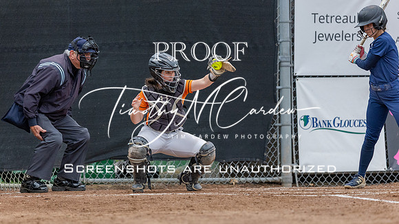Ipswich vs Hamilton-Wenham Girls HS Varsity Softball Game 2026_2026-05-13_06-13-21_1K7A8175_@TimCardew_2026