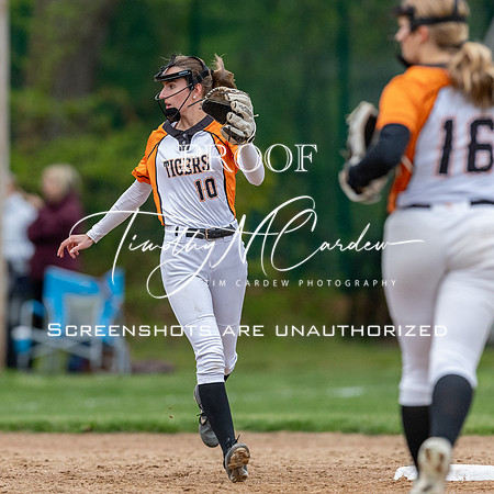 Ipswich vs Hamilton-Wenham Girls HS Varsity Softball Game 2026_2026-05-13_06-13-43_1K7A8181_@TimCardew_2026