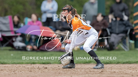 Ipswich vs Hamilton-Wenham Girls HS Varsity Softball Game 2026_2026-05-13_06-13-58_1K7A8183_@TimCardew_2026