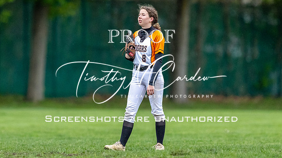 Ipswich vs Hamilton-Wenham Girls HS Varsity Softball Game 2026_2026-05-13_06-16-46_1K7A8211_@TimCardew_2026